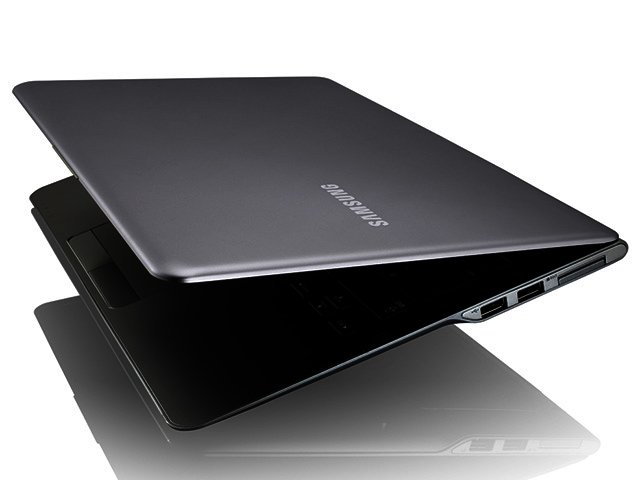 review-samsung-series-5-ultra-np-540u3c